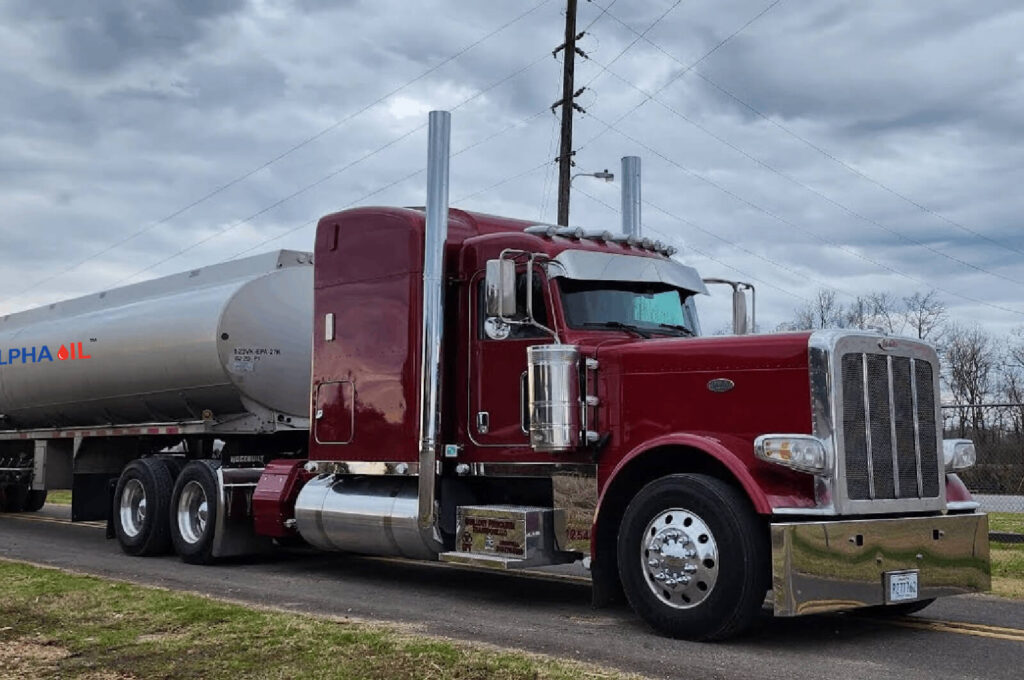 No More Gas Station Runs: How Alpha Oil Redefines Fleet Fueling